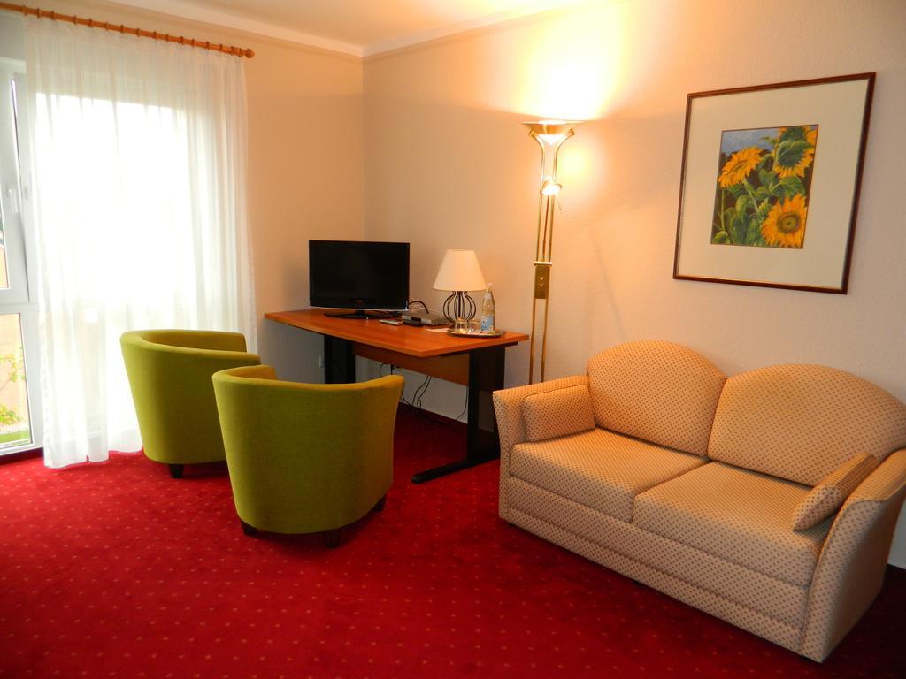 Messeapartment, Messezimmer Sehnde Bilik gambar