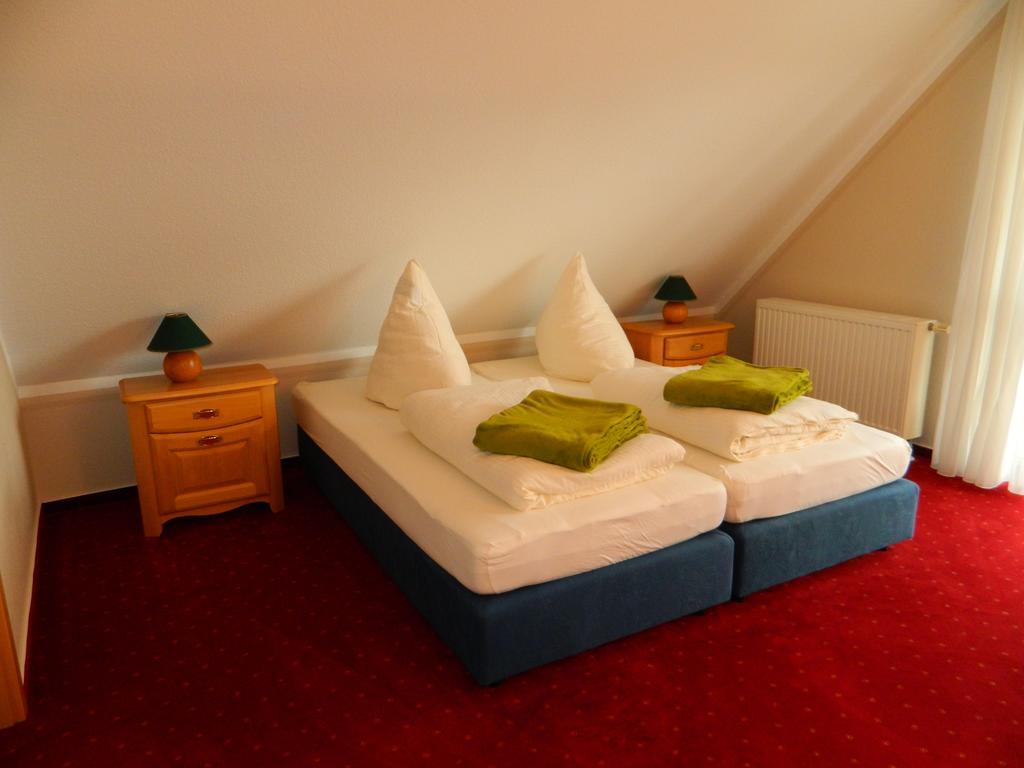 Messeapartment, Messezimmer Sehnde Bilik gambar