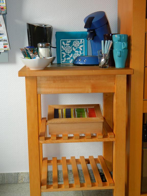 Messeapartment, Messezimmer Sehnde Bilik gambar