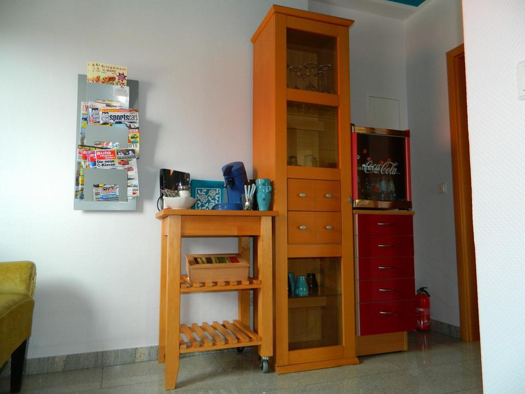 Messeapartment, Messezimmer Sehnde Bilik gambar